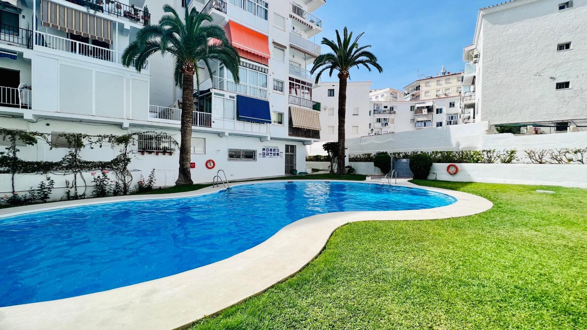 Estudio Bahia En El Centro De Nerja - South Costa Luaran gambar